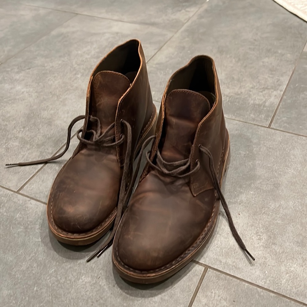 Clarks brown leather chukka boot- size 11 mens